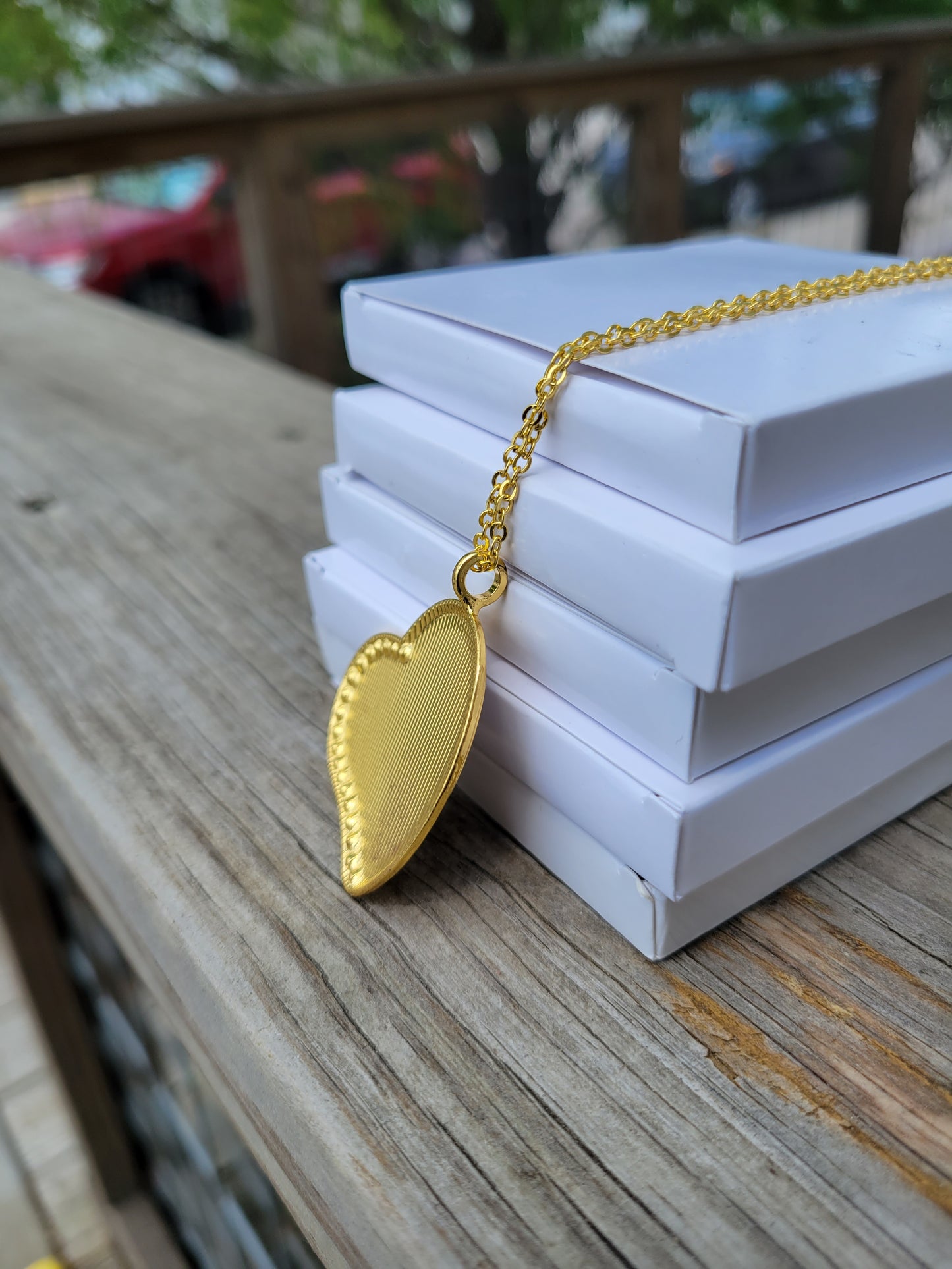 Rhinestone Heart Necklace (Gold)